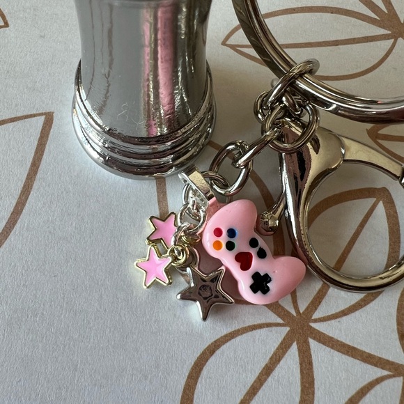 Pacman Keychain with Pink Ghost and Yellow Charm - Pac Man Nostalgic - Picture 6 of 8